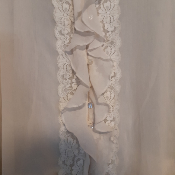 Sheer blouse - Picture 5 of 5